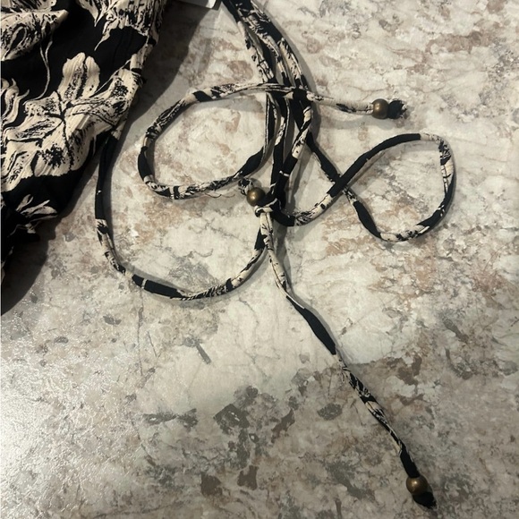 Angie tropical tank top Medium - Picture 4 of 11